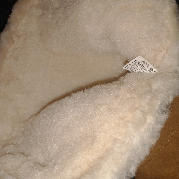 STYLISH AND ATTRACTIVE UGG "KOOLABURRA" KINSLEI BOOTS SIZE 8 - Picture 10 of 15